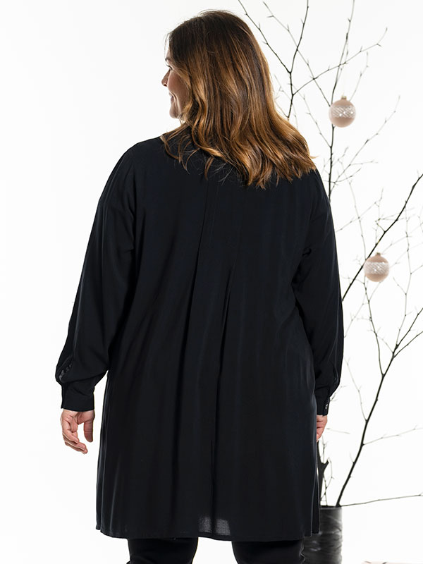 HEIKE - Plus Size Tunika fra Gozzip