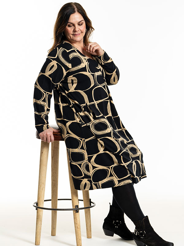 GINA - Plus Size Tunika fra Gozzip