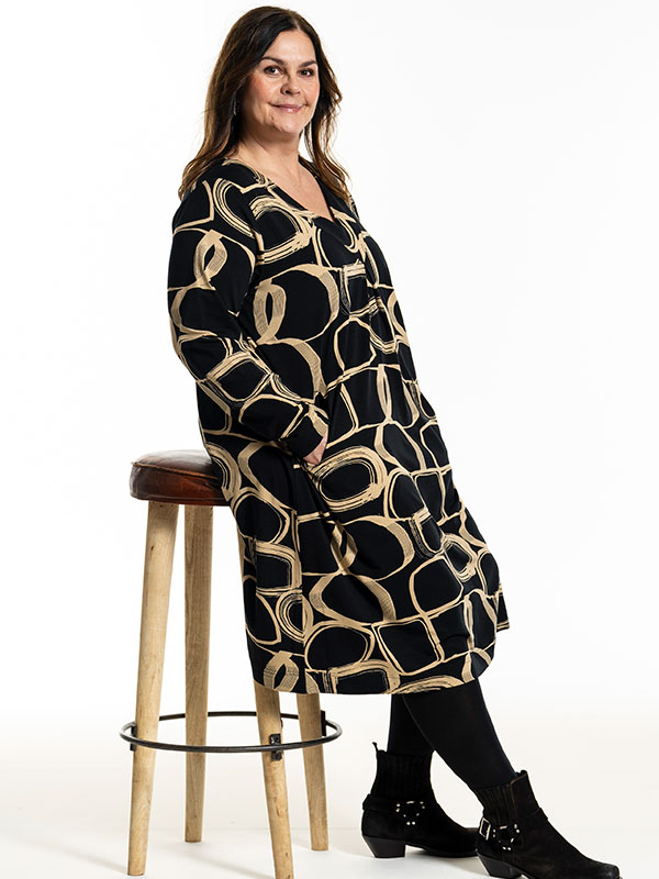 GINA - Plus Size Tunika fra Gozzip