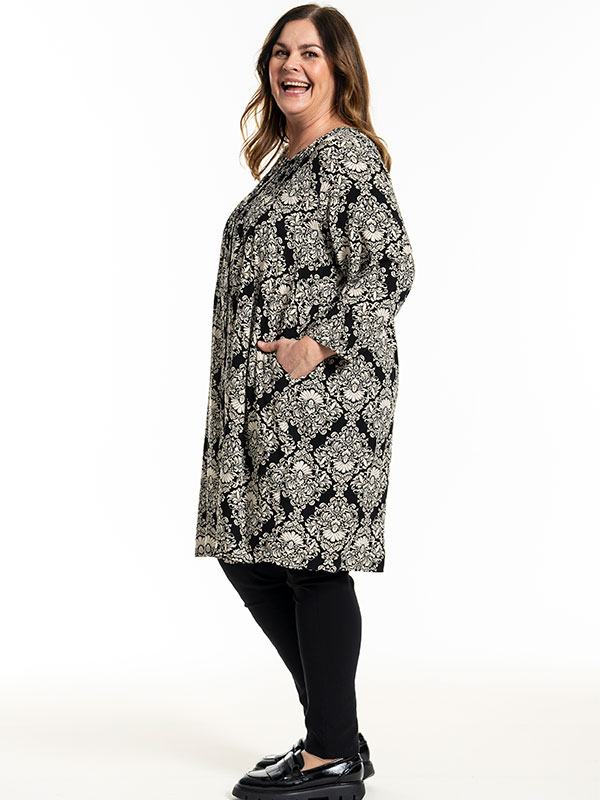 JOHANNE - Plus Size Tunika fra Gozzip