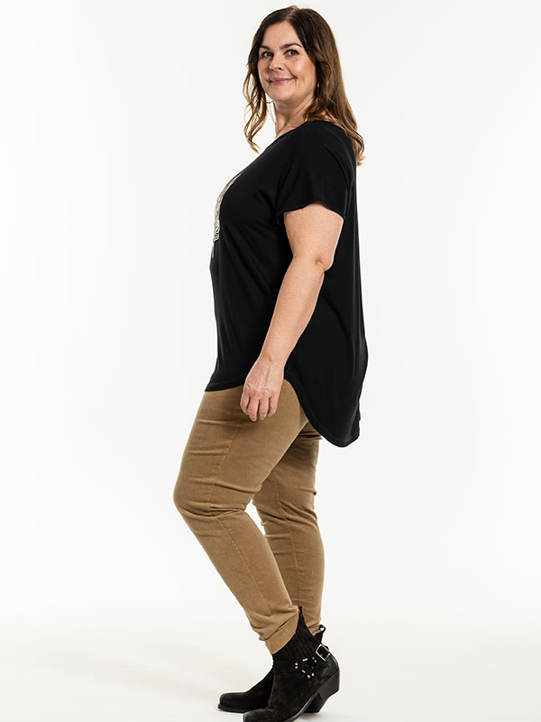 GITTE - Plus Size T-shirt fra Gozzip