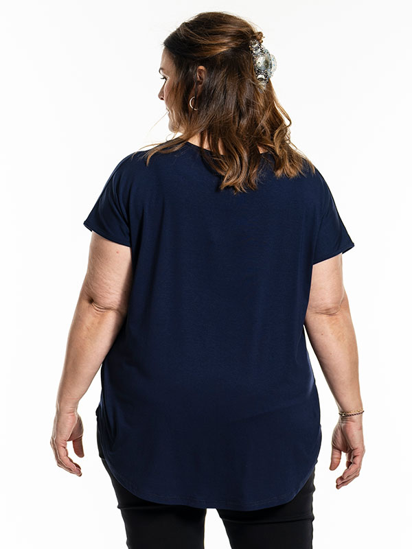 GITTE - Plus Size T-shirt fra Gozzip