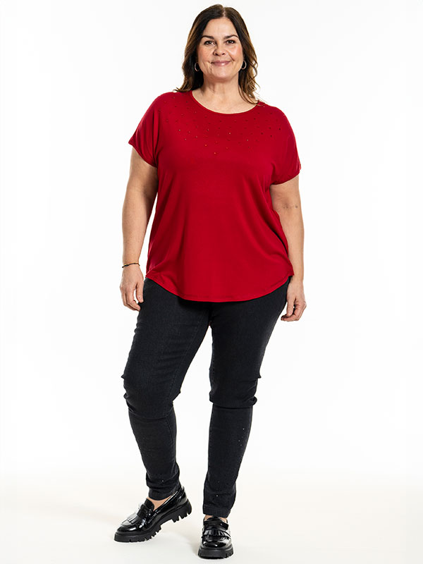 GITTE - Plus Size T-shirt fra Gozzip