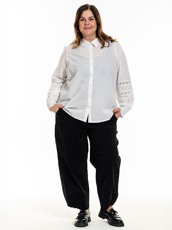 HELIN - Plus Size Skjorte fra Gozzip