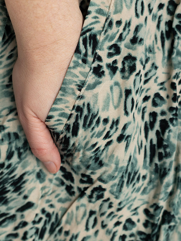 ALICE - Plus Size Kjole fra Gozzip