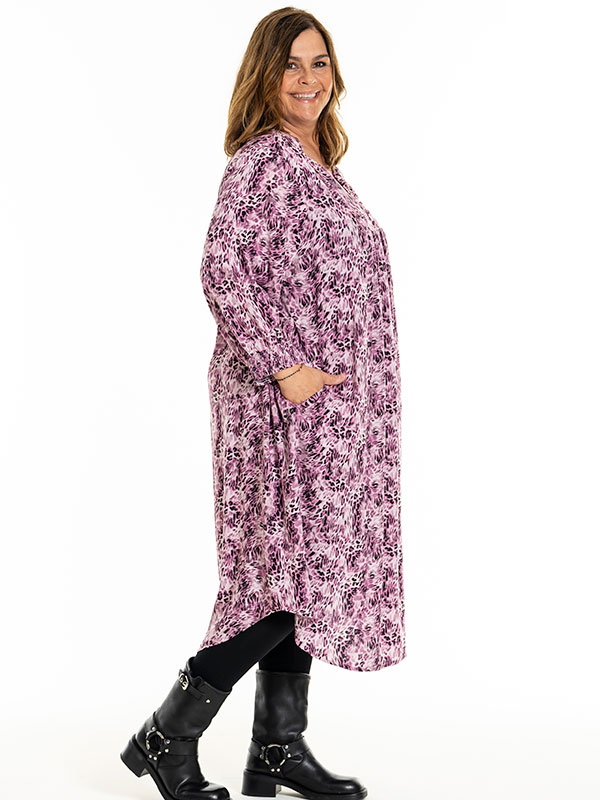 ALICE - Plus Size Kjole fra Gozzip