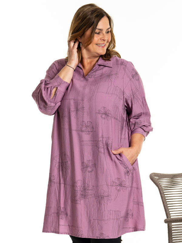 IDALENE - Plus Size Tunika fra Gozzip