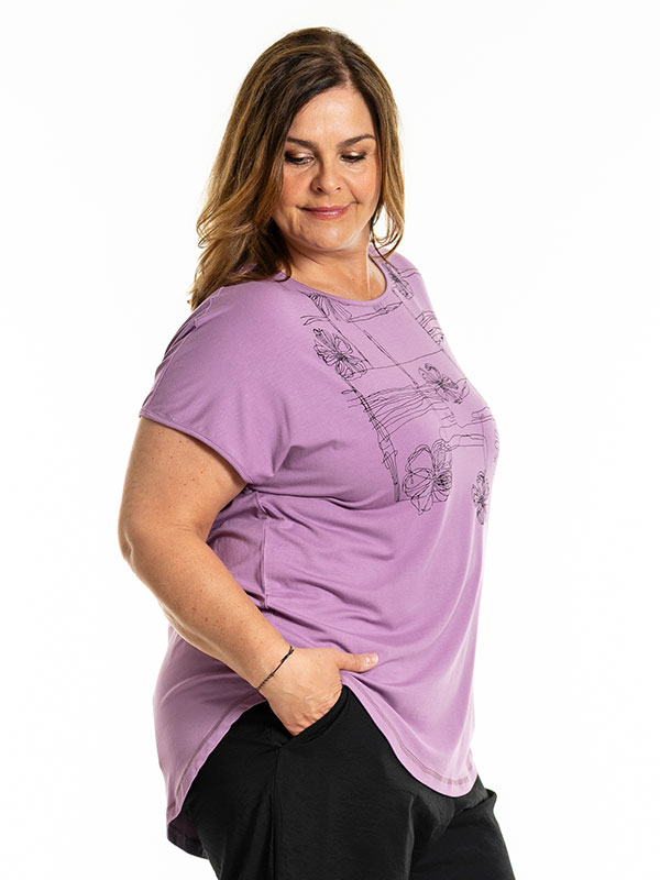 GITTE - Plus Size T-shirt fra Gozzip