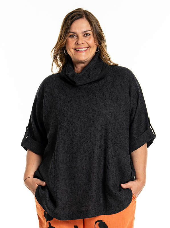 ILSABET - Plus Size Bluse fra Gozzip
