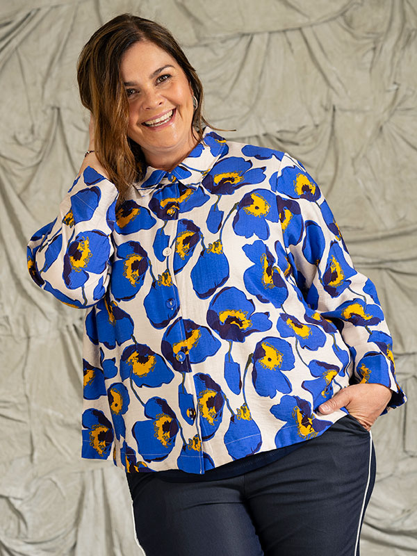 INIE - Plus Size Skjorte fra Gozzip