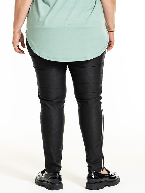 HANNI - Plus Size Bukser fra Gozzip