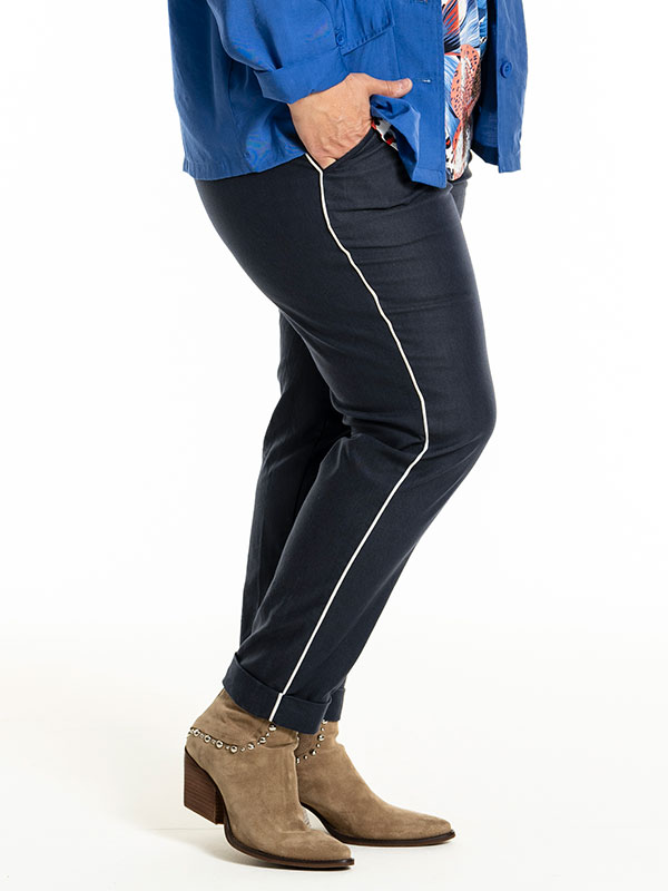 HANNI - Plus Size Bukser fra Gozzip