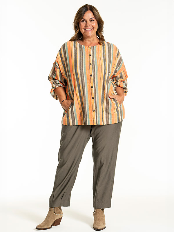 ANN-MARI - Plus Size Bluse fra Gozzip