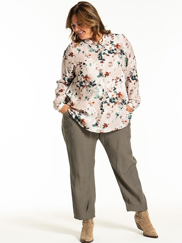 KARINA - Plus Size Skjorte fra Gozzip