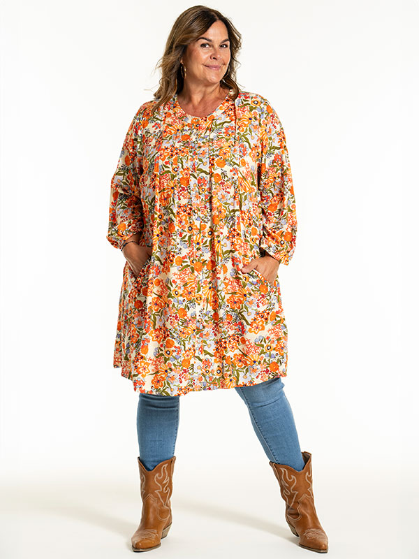 JANNY - Plus Size Tunika fra Gozzip