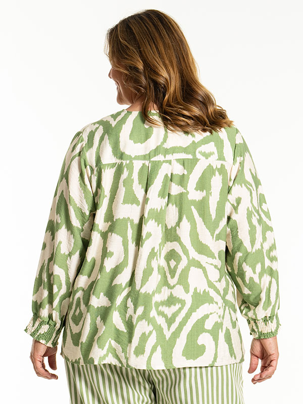 JILIAN - Plus Size Bluse fra Gozzip