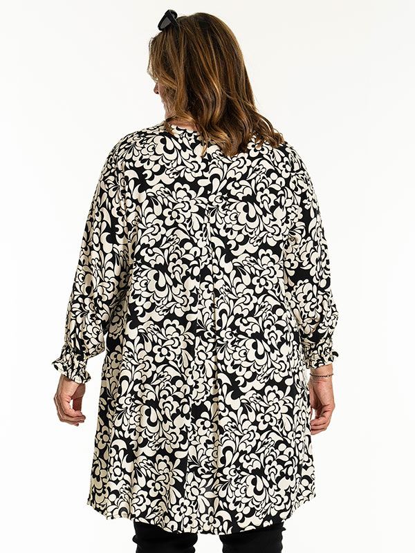 BENTINA - Plus Size Tunika fra Gozzip
