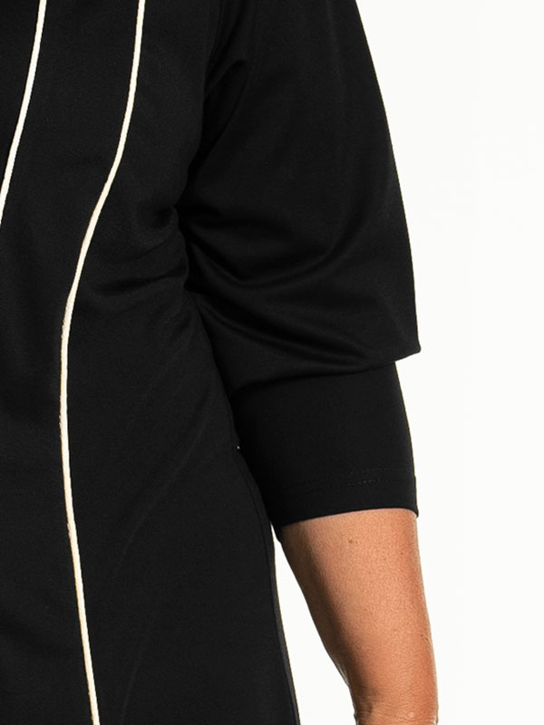 JO - Plus Size Kjole fra Gozzip