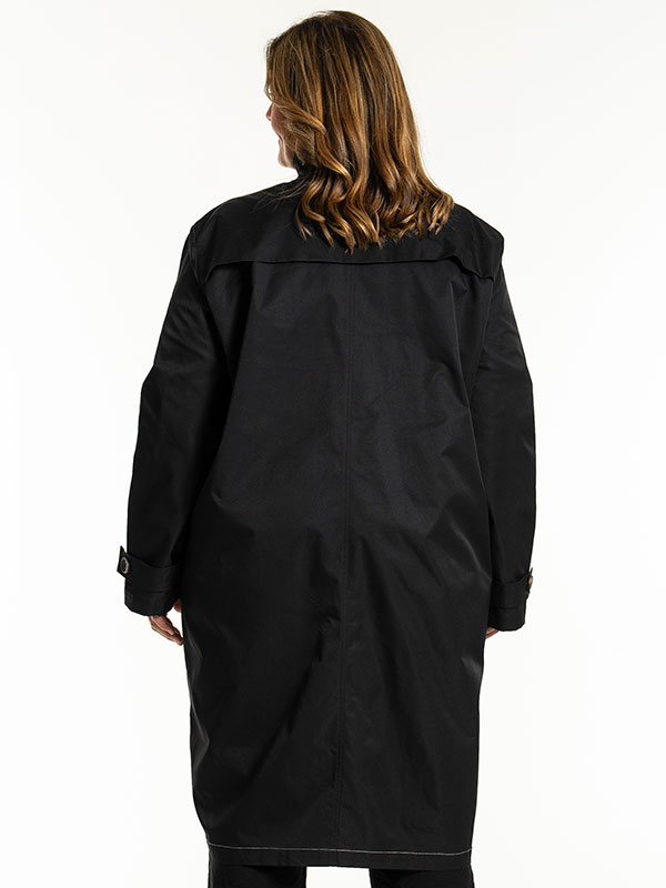 JULLA - Plus Size Frakk fra Gozzip