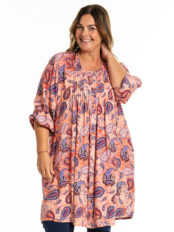 JOHANNE - Plus Size Tunika fra Gozzip