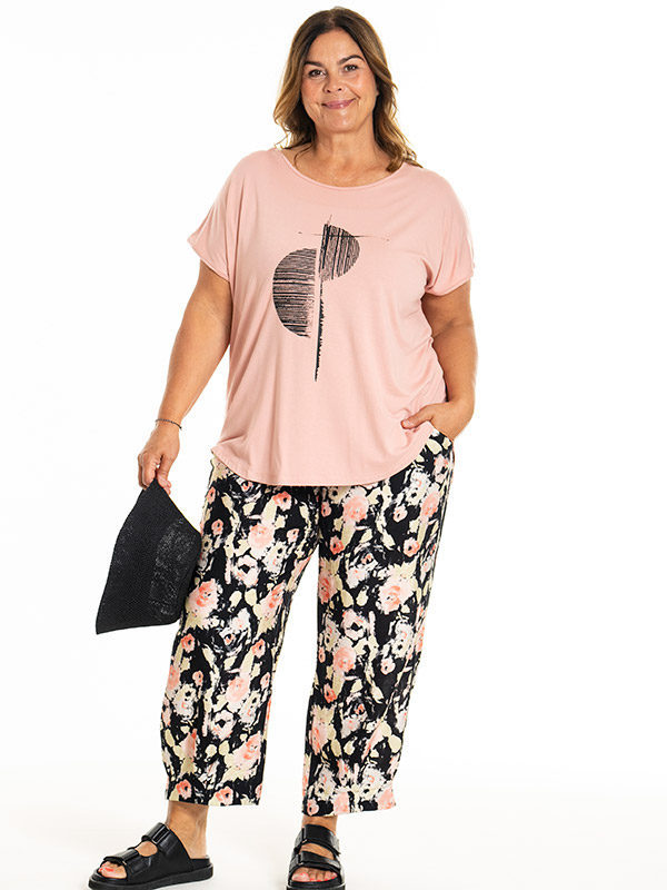 GILA - Plus Size Bukser fra Gozzip