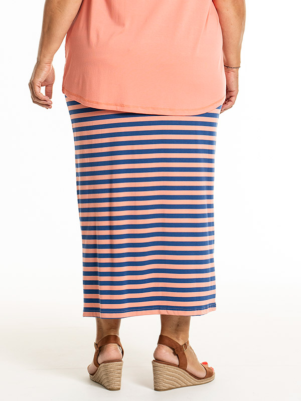 PENNIE - Plus Size Skjørt fra Gozzip