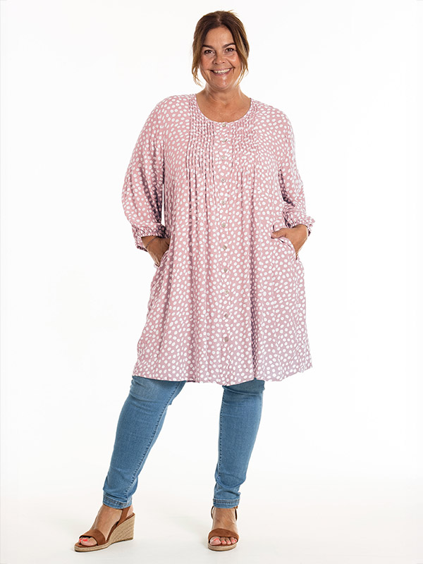 JOHANNE - Plus Size Tunika fra Gozzip