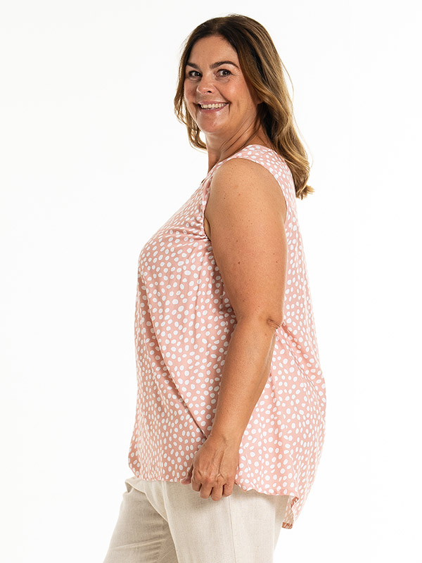 BEATA - Plus Size Topp fra Gozzip