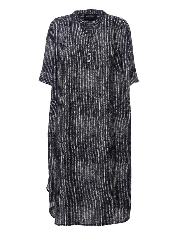 LAILA - Plus Size Kjole fra Gozzip Black