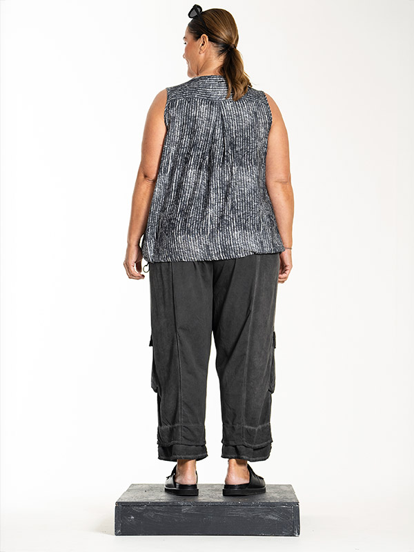 LORENA - Plus Size Topp fra Gozzip Black