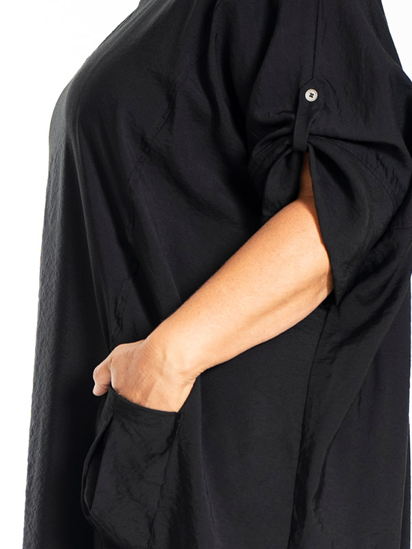 LYNETT - Plus Size Kjole fra Gozzip Black