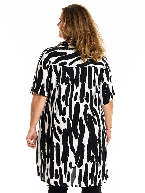 METTE - Plus Size Tunika fra Gozzip