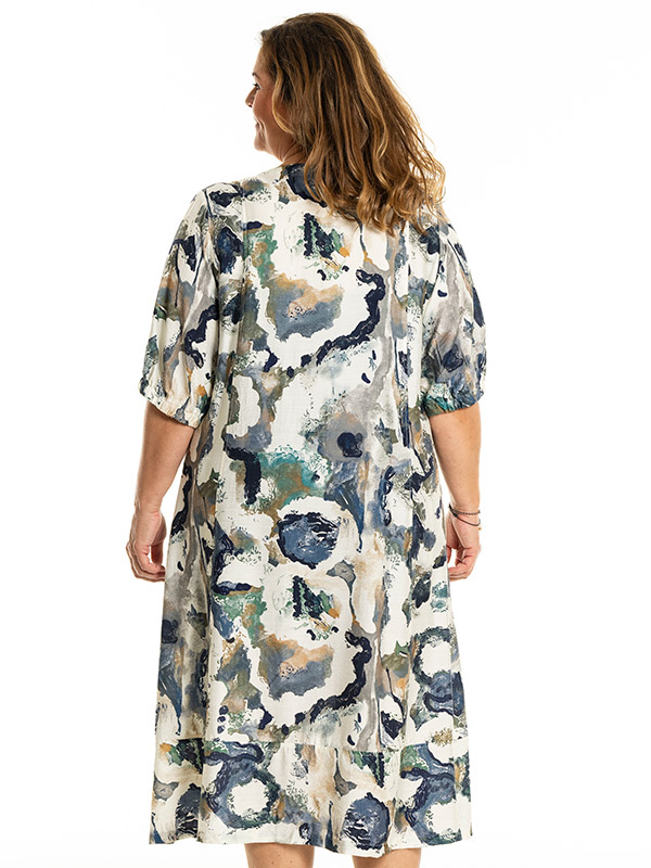 MILLE - Plus Size Kjole fra Gozzip