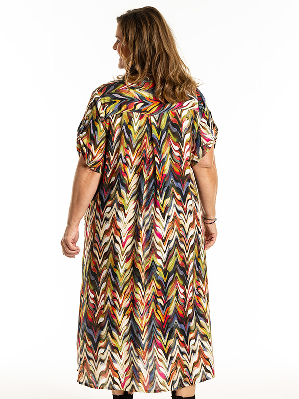 DONNA - Plus Size Kjole fra Gozzip
