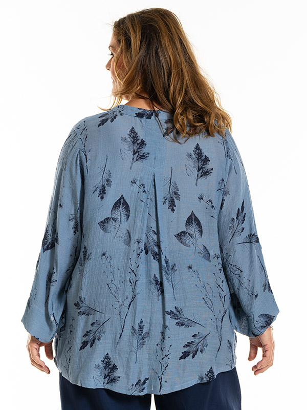 BILLIE - Plus Size Bluse fra Gozzip