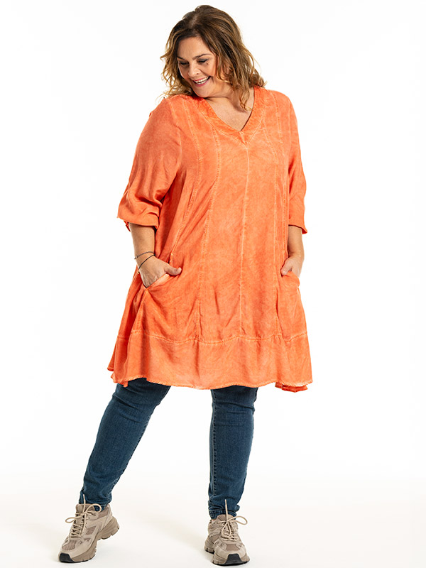 MAJ - Plus Size Tunika fra Gozzip