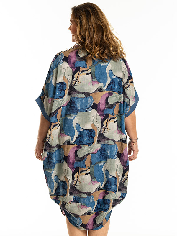 MUNA - Plus Size Kjole fra Gozzip