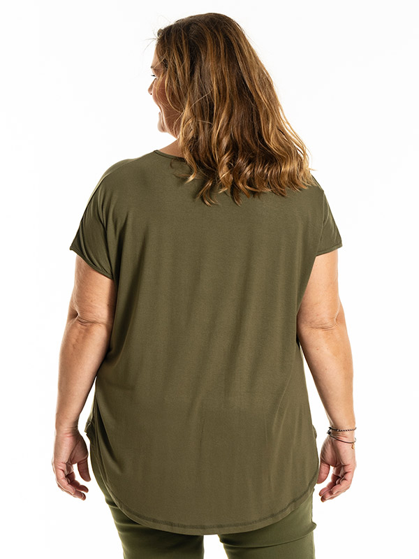 GITTE - Plus Size T-shirt fra Gozzip
