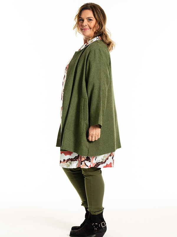 JOSEFIN - Plus Size Cardigan fra Gozzip
