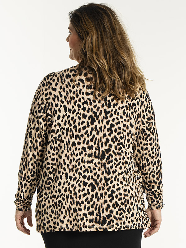 EMMA - Plus Size Bluse fra Gozzip