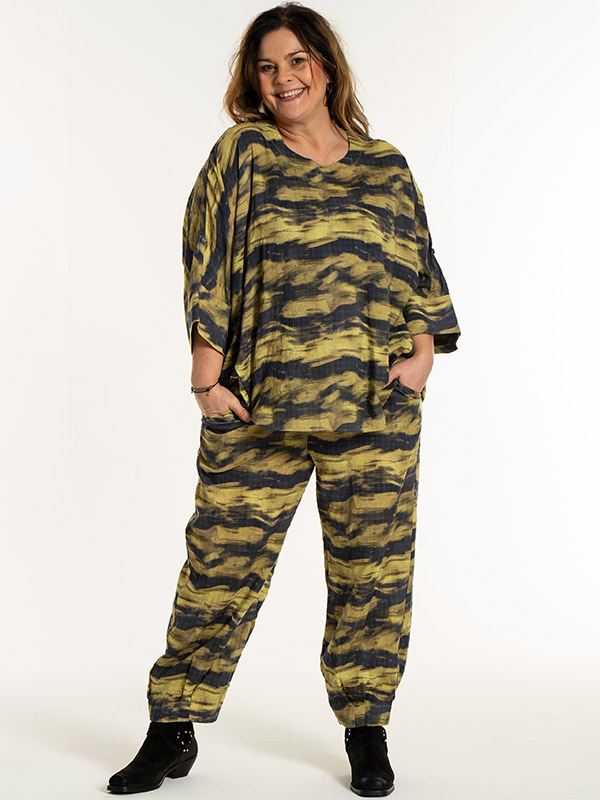 GILA - Plus Size Bukser fra Gozzip