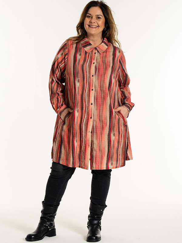 JANNIT - Plus Size Skjorte fra Gozzip