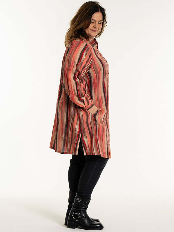 JANNIT - Plus Size Skjorte fra Gozzip