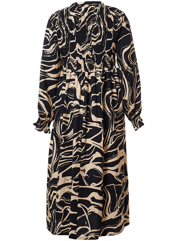 GITT - Plus Size Kjole fra Gozzip