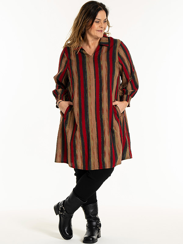 GSCARLETT - Plus Size Tunika fra Gozzip