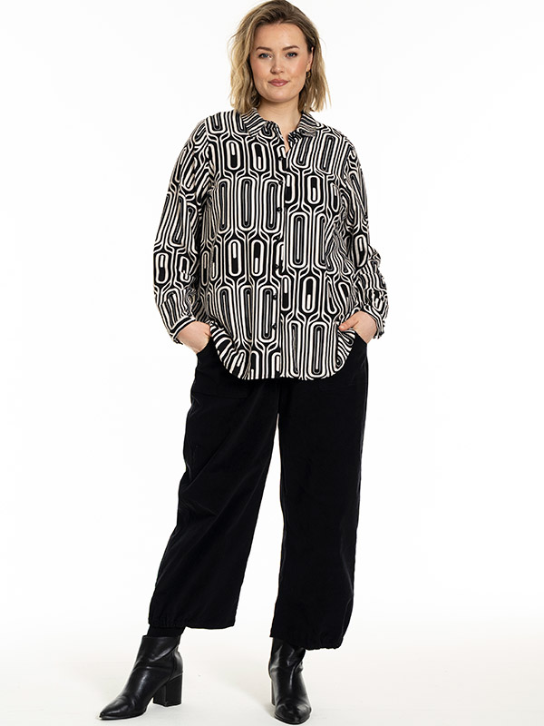 GKARINA - Plus Size Skjorte fra Gozzip