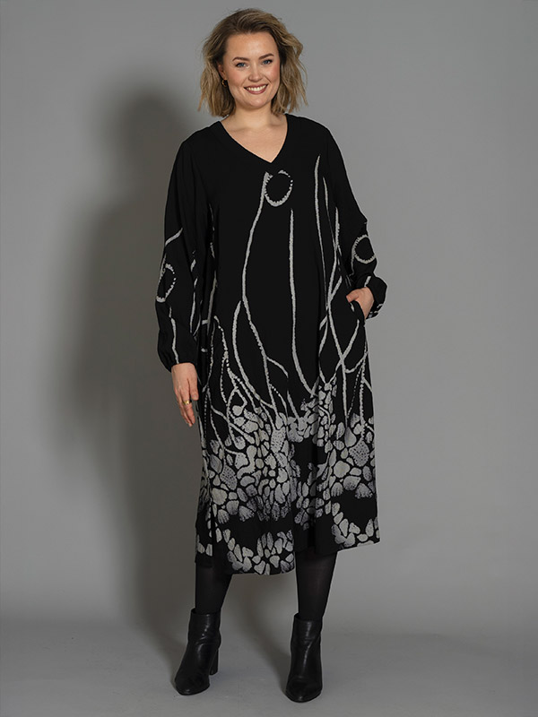 GMALENE - Plus Size Kjole fra Gozzip