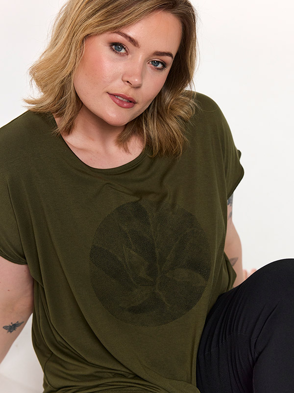 GGITTE - Plus Size T-shirt fra Gozzip