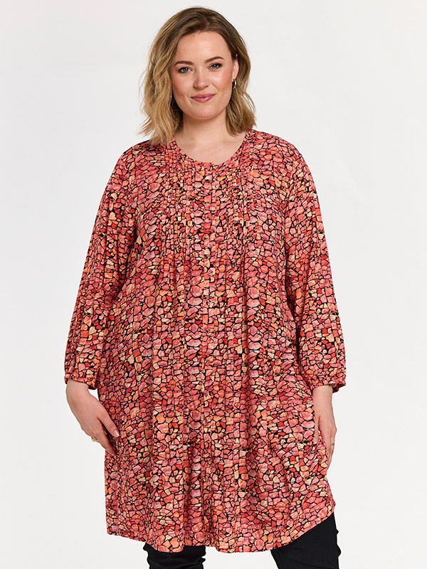GJOHANNE - Plus Size Tunika fra Gozzip
