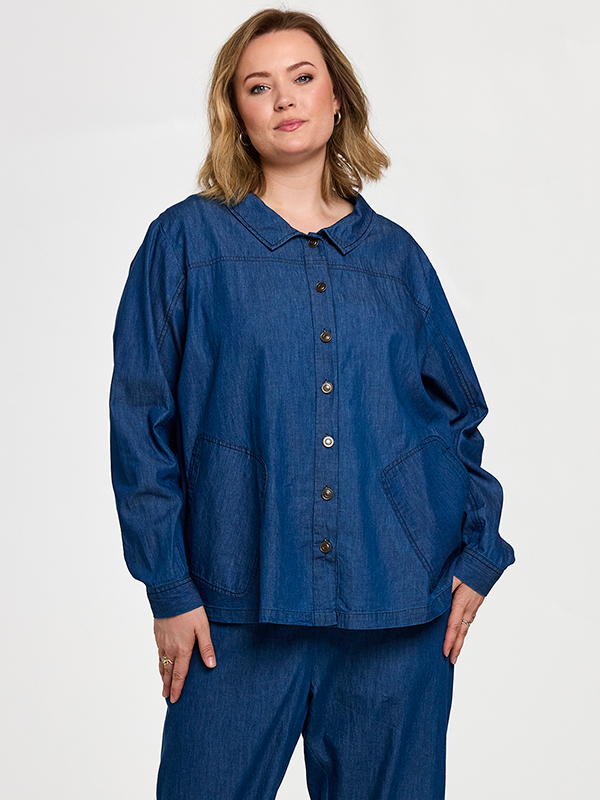 GSIA - Plus Size Skjorte fra Gozzip